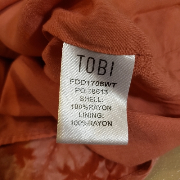Tobi skirt size Medium - Picture 4 of 5